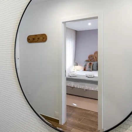 Apartment Palmeiras - 19a By Hellovacations